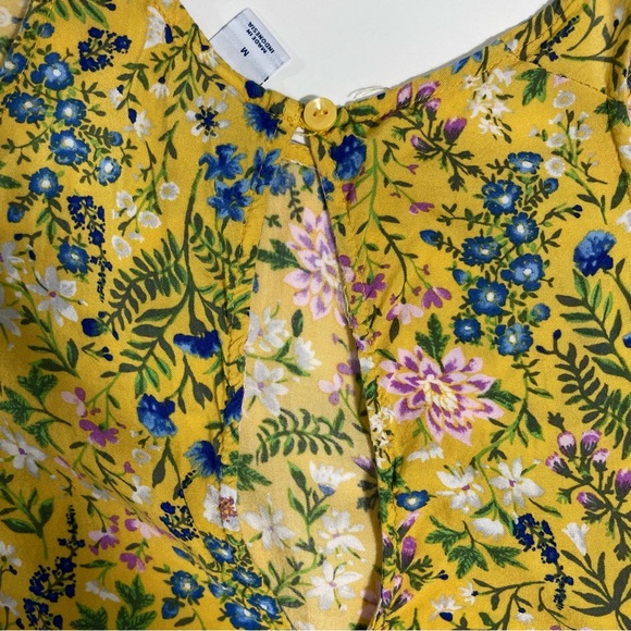 Old Navy Summer Blouse - Picture 3 of 6